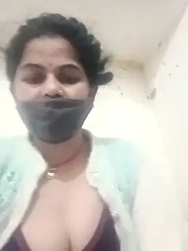 JULEE-740 online show from November 2025 03:21:02 AM