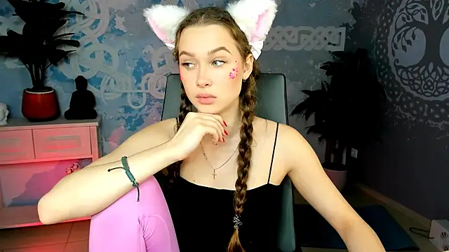 ArielSykes online show from September 2025 03:00:02 PM