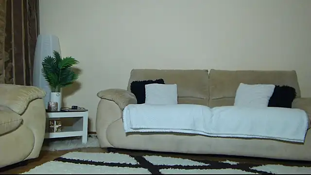 AnneSins online show from February 2026 05:28:02 AM