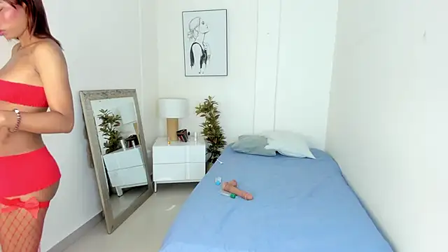 Snapshot of emy_barnert chatting on October 2025 12:29:01 PM emy barnert online show from October 2025 12:29:01 PM