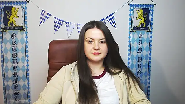 Snapshot of MavkaCute chatting on September 2025 06:13:01 PM MavkaCute online show from September 2025 06:13:01 PM