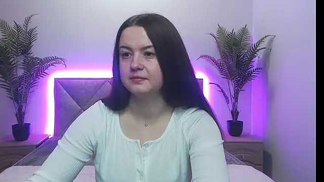 Snapshot of MavkaCute chatting on November 2025 07:02:02 PM MavkaCute online show from November 2025 07:02:02 PM