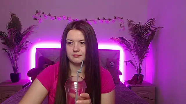 MavkaCute online show from July 2026 06:00:01 PM