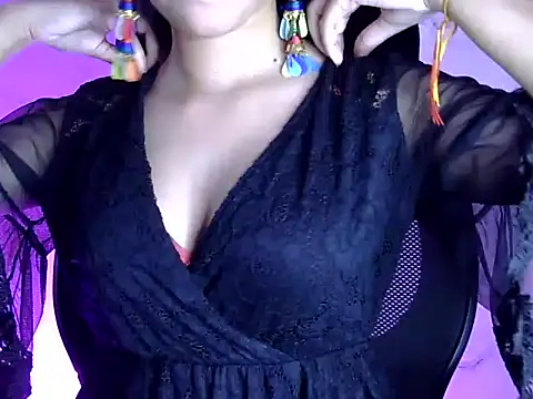 kaira sharma11 online show from February 2026 06:15:01 PM