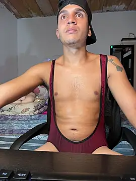 Snapshot of Angel_latinboy chatting on April 2026 12:50:02 PM Angel latinboy online show from April 2026 12:50:02 PM