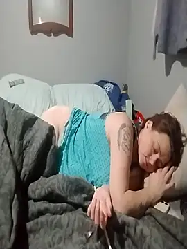 Snapshot of Dick2long87 chatting on December 2025 02:50:02 AM Dick2long87 online show from December 2025 02:50:02 AM