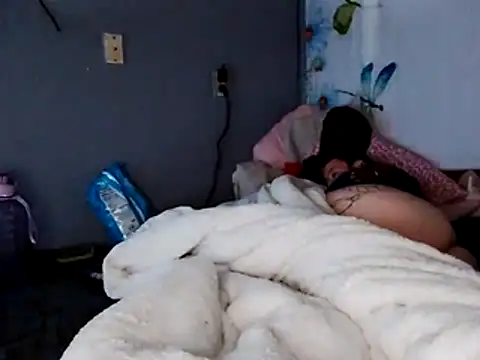 Snapshot of Dick2long87 chatting on March 2026 05:35:02 AM Dick2long87 online show from March 2026 05:35:02 AM