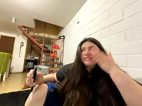 Snapshot of Tukatita69 chatting on November 2025 02:12:02 AM Tukatita69 online show from November 2025 02:12:02 AM