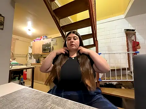 Snapshot of Tukatita69 chatting on December 2025 02:28:02 AM Tukatita69 online show from December 2025 02:28:02 AM