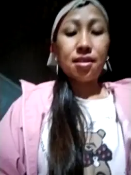 Snapshot of cute_love00 chatting on October 2025 10:50:01 PM cute love00 online show from October 2025 10:50:01 PM