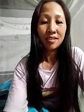 Snapshot of cute_love00 chatting on October 2025 06:58:01 AM cute love00 online show from October 2025 06:58:01 AM