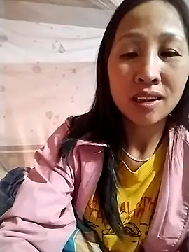 cute love00 online show from December 2025 06:44:01 AM