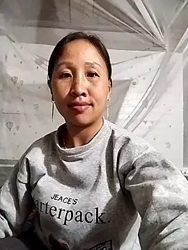 cute love00 online show from February 2026 10:23:01 AM