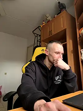 Snapshot of DeepShuk56 chatting on December 2025 01:09:02 PM DeepShuk56 online show from December 2025 01:09:02 PM