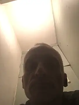 pepis117 online show from April 2026 11:05:02 PM