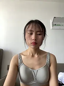 xiaoya8866 online show from May 2026 03:04:02 AM