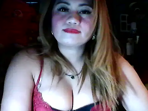 Snapshot of Miss_Heart chatting on December 2025 08:01:02 AM Miss Heart online show from December 2025 08:01:02 AM