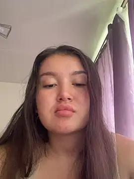 Snapshot of LexeeLuv chatting on June 2026 10:27:02 AM LexeeLuv online show from June 2026 10:27:02 AM