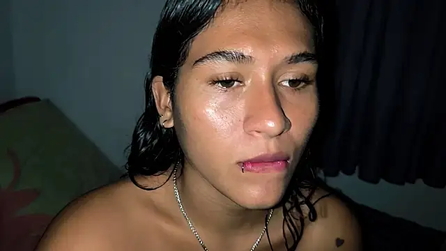 Snapshot of Angelic_AP chatting on February 2026 04:00:01 AM Angelic AP online show from February 2026 04:00:01 AM