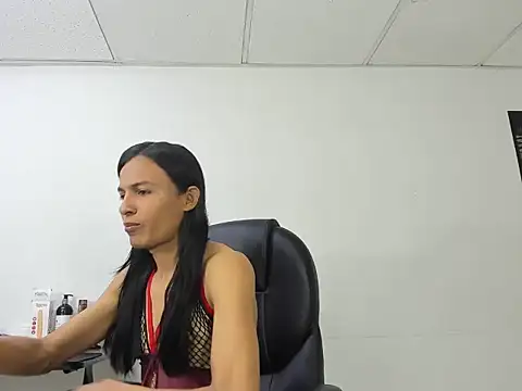 Aisha hotts777 online show from September 2025 02:04:01 AM