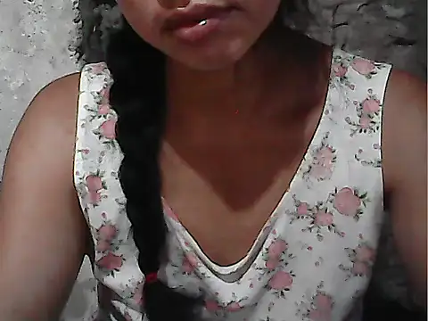 oceanlover23 online show from October 2025 11:50:01 PM