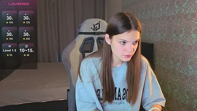 Snapshot of magic_shy_ chatting on September 2025 01:19:02 AM magic shy  online show from September 2025 01:19:02 AM