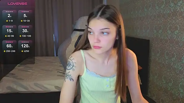 Snapshot of magic_shy_ chatting on September 2025 01:20:02 AM magic shy  online show from September 2025 01:20:02 AM