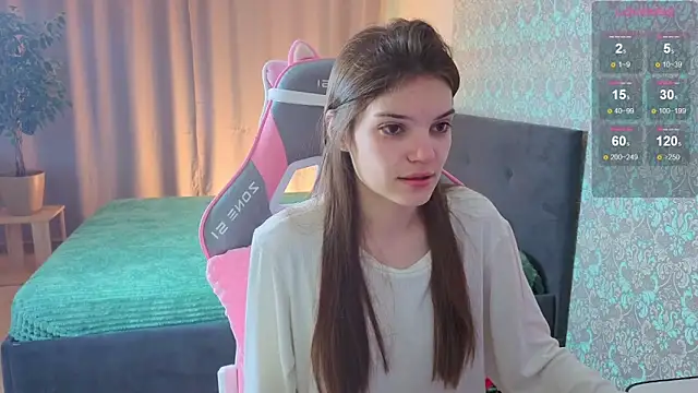 Snapshot of magic_shy_ chatting on May 2026 01:43:02 AM magic shy online show from May 2026 01:43:02 AM