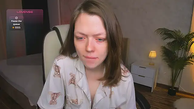 Snapshot of Lunar_Lily chatting on March 2026 05:42:01 AM Lunar Lily online show from March 2026 05:42:01 AM