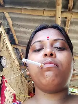 Snapshot of Hot-Show2 chatting on October 2025 04:24:01 AM Hot-Show2 online show from October 2025 04:24:01 AM