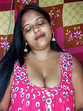 Hot-Show2 online show from November 2025 04:08:02 PM