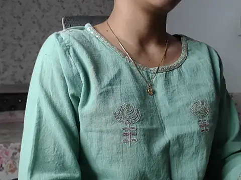 Snapshot of snow_white123 chatting on October 2025 08:19:01 PM snow white123 online show from October 2025 08:19:01 PM