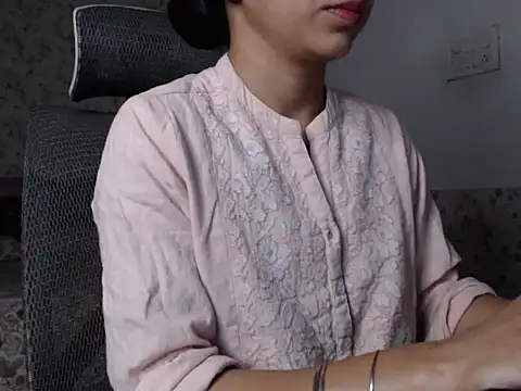 Snapshot of snow_white123 chatting on December 2025 08:57:02 PM snow white123 online show from December 2025 08:57:02 PM