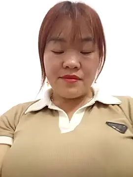 Snapshot of sukabae00 chatting on October 2025 12:17:02 PM sukabae00 online show from October 2025 12:17:02 PM