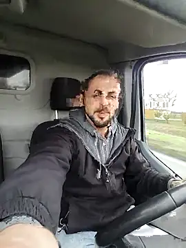 papichulo0099 online show from December 2025 10:24:01 AM