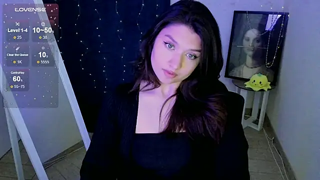 Sandra Curly online show from May 2026 12:54:02 PM
