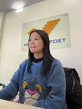 thaoyeuuu online show from November 2025 02:23:01 AM