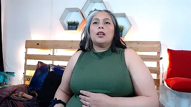 Snapshot of sheila_reeves2772 chatting on October 2025 04:29:02 PM sheila reeves2772 online show from October 2025 04:29:02 PM