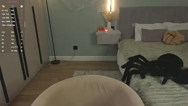 Snapshot of LubaStadt chatting on October 2025 07:15:01 PM LubaStadt online show from October 2025 07:15:01 PM