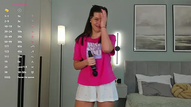 Snapshot of LubaStadt chatting on November 2025 07:07:02 PM LubaStadt online show from November 2025 07:07:02 PM