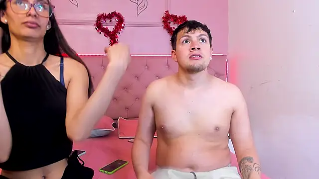 Ethan N Abby online show from September 2025 09:28:02 PM