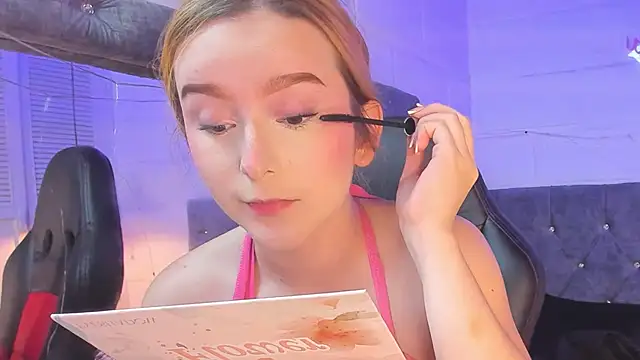 kristal joi dl online show from November 2025 02:11:01 AM