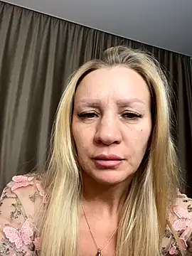 Snapshot of Bellissa_ chatting on November 2025 12:59:02 PM Bellissa online show from November 2025 12:59:02 PM