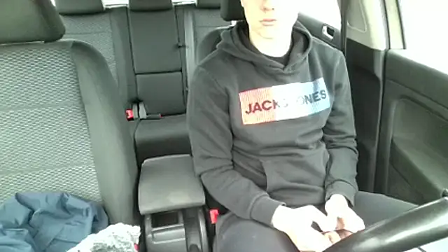 I dont know 00 online show from February 2026 01:27:02 PM