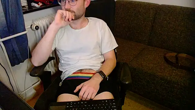 ChefDeLust online show from November 2025 06:18:01 PM