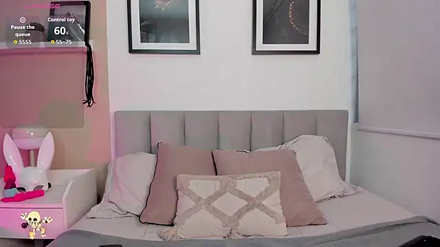 Snapshot of Angel_Blck chatting on November 2025 01:22:02 PM Angel Blck online show from November 2025 01:22:02 PM