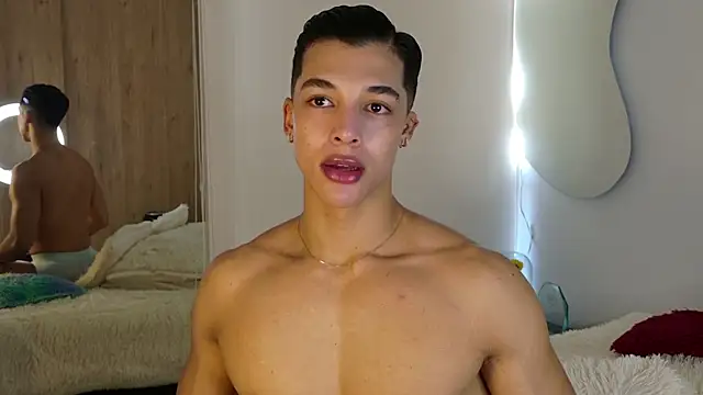 Troye Williams online show from April 2026 02:03:02 PM