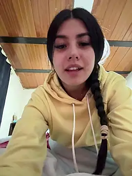 Snapshot of Victoria_alson chatting on September 2025 09:31:02 AM Victoria alson online show from September 2025 09:31:02 AM