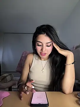 Snapshot of Victoria_alson chatting on September 2025 03:27:02 AM Victoria alson online show from September 2025 03:27:02 AM