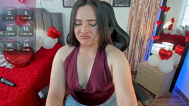 Snapshot of amaia_monet chatting on February 2026 07:21:01 PM amaia monet online show from February 2026 07:21:01 PM